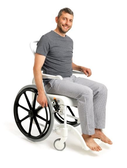 ETAC CLEAN Wózek inwalidzki z funkcją toalety 24